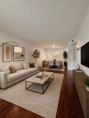 4643 Wild Indigo Street 399, Houston, TX 77027