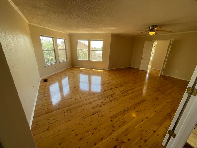 12400 Tularosa Trail NE, Albuquerque, NM 87111