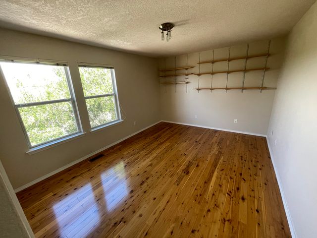 12400 Tularosa Trail NE, Albuquerque, NM 87111