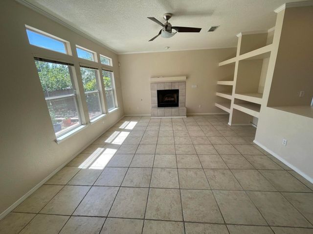 12400 Tularosa Trail NE, Albuquerque, NM 87111