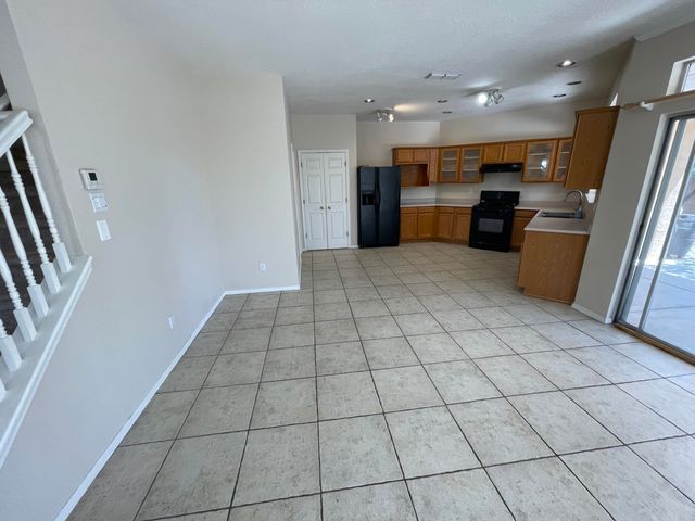 12400 Tularosa Trail NE, Albuquerque, NM 87111