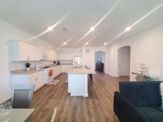 11218 Beverley Park Street, Sugar Land, TX 77498