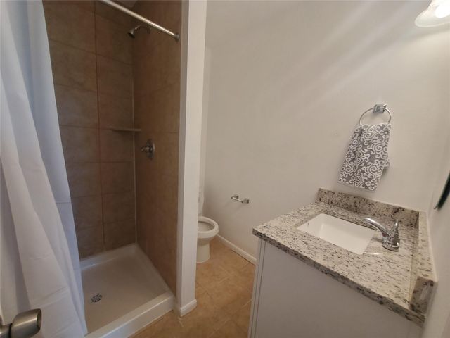 11218 Beverley Park Street, Sugar Land, TX 77498