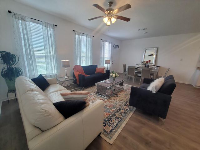 11218 Beverley Park Street, Sugar Land, TX 77498