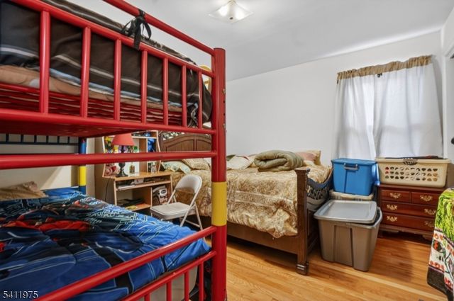 532 Walnut St, Elizabeth City, NJ 07201