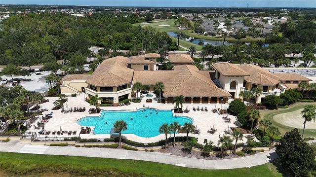 1427 EMERALD DUNES DRIVE 19, Sun City Center, FL 33573