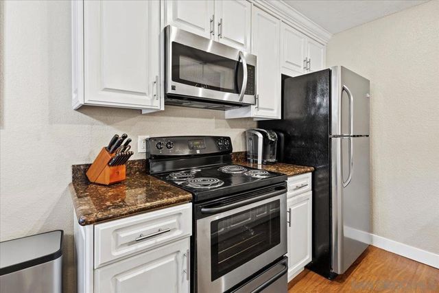 13750 Ruette Le Parc A, Del Mar, CA 92014