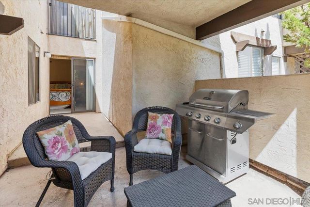 13750 Ruette Le Parc A, Del Mar, CA 92014