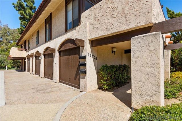 13750 Ruette Le Parc A, Del Mar, CA 92014