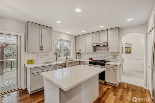 17708 11th Place W, Lynnwood, WA 98037