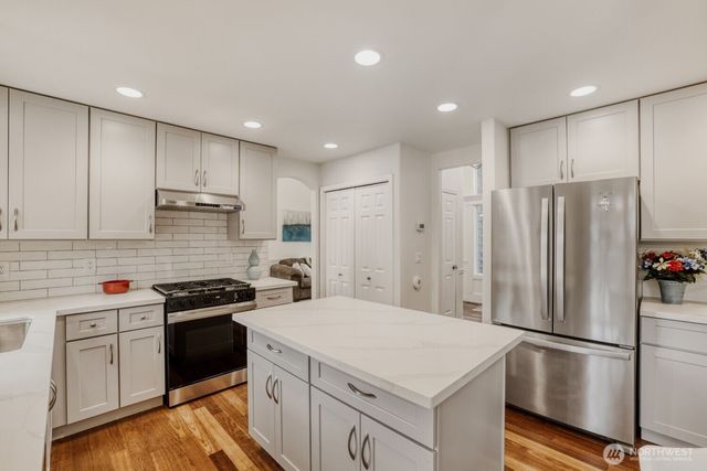 17708 11th Place W, Lynnwood, WA 98037