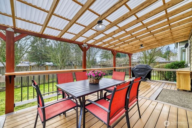 17708 11th Place W, Lynnwood, WA 98037