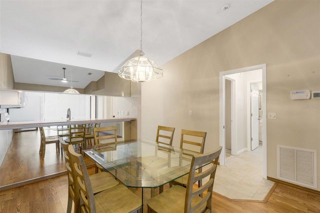 3441 BEEKMAN PLACE 40, Sarasota, FL 34235