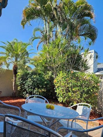 3441 BEEKMAN PLACE 40, Sarasota, FL 34235