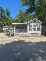 613 5th Ave. S, Myrtle Beach, SC 29577