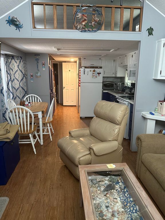 613-652 5th Ave. S, Myrtle Beach, SC 29577 — photo 4