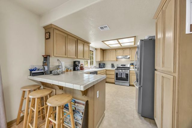 5467 Homestead Ct, Placerville, CA 95667