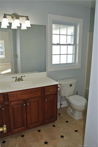 1260 Cutspring Road 1260, Stratford, CT 06614