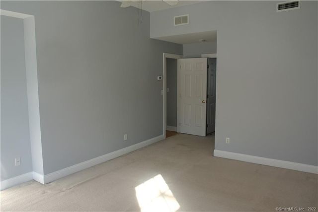 1260 Cutspring Road 1260, Stratford, CT 06614