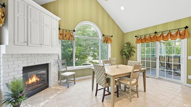 7609 Billingsley Woods Drive, Fort Wayne, IN 46804