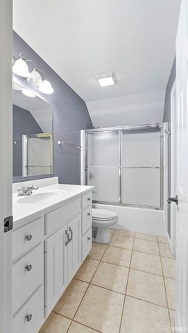 7609 Billingsley Woods Drive, Fort Wayne, IN 46804