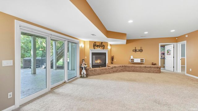 7609 Billingsley Woods Drive, Fort Wayne, IN 46804