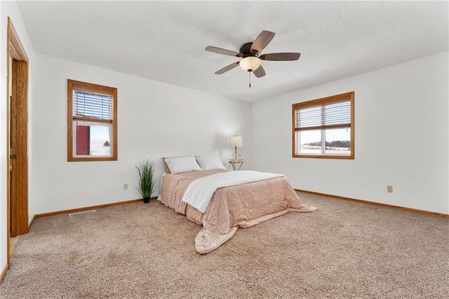 29460 100th Avenue, Cadott, WI 54727