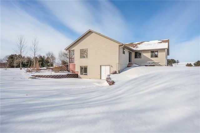 29460 100th Avenue, Cadott, WI 54727