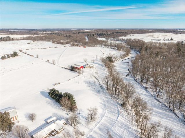 29460 100th Avenue, Cadott, WI 54727