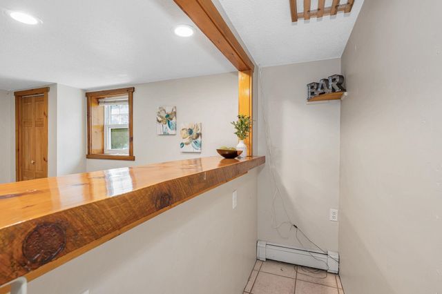 40 Lou Avenue, Salem, NH 03079
