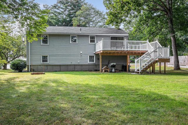 40 Lou Avenue, Salem, NH 03079