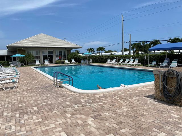 1101 Leisure Lane, Boynton Beach, FL 33426