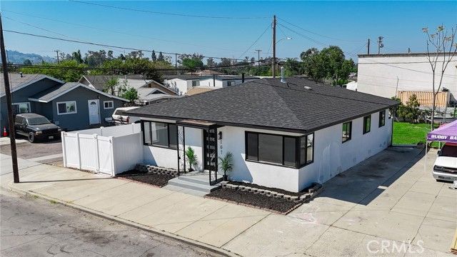 107 California St, La Habra, CA 90631