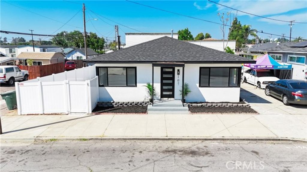 107 California St, La Habra, CA 90631