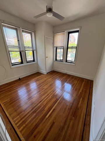 754 Brady Avenue 201, Bronx, NY 10462