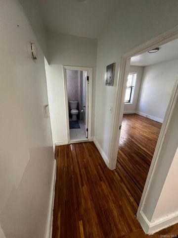 754 Brady Avenue 201, Bronx, NY 10462