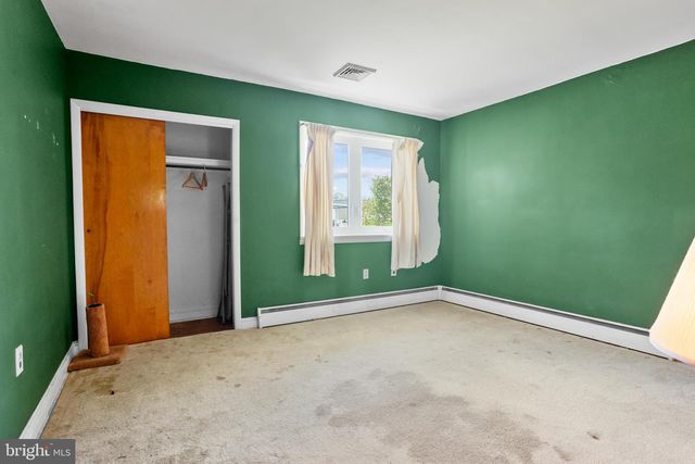 923 FARMINGTON AVENUE, Pottstown, PA 19464