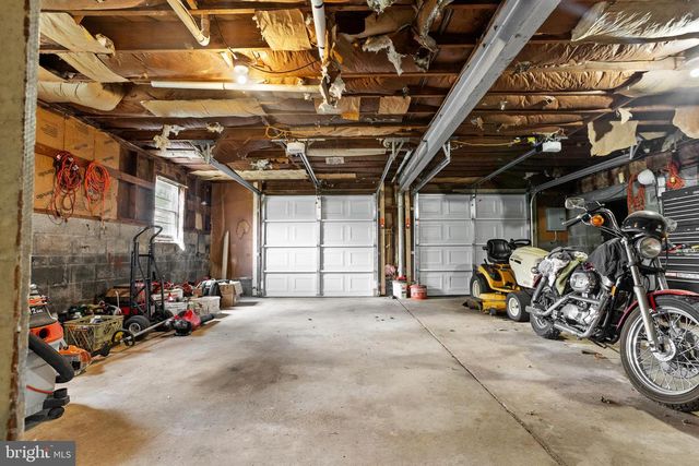923 FARMINGTON AVENUE, Pottstown, PA 19464