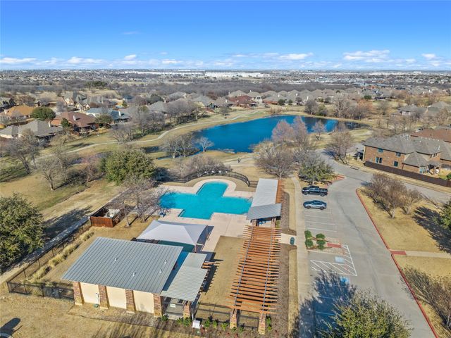 8176 Black Ash Drive, Fort Worth, TX 76131