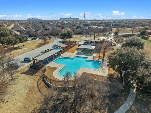 8176 Black Ash Drive, Fort Worth, TX 76131
