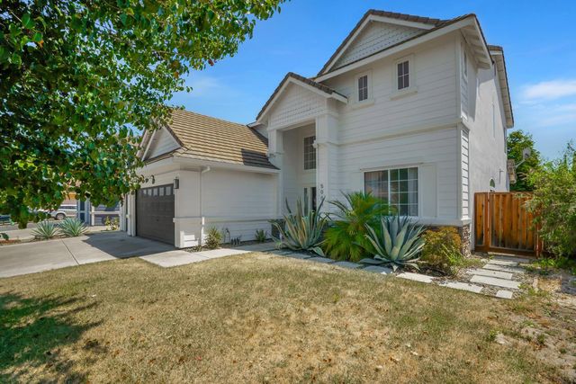 5008 Stonedale Dr, Salida, CA 95368