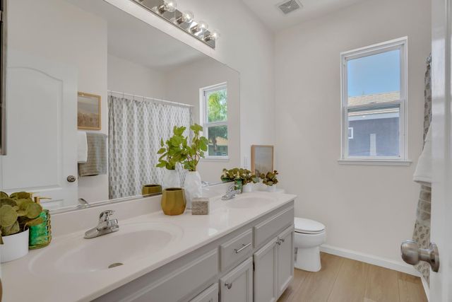 5008 Stonedale Dr, Salida, CA 95368