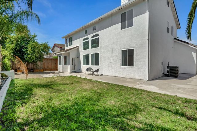 5008 Stonedale Dr, Salida, CA 95368