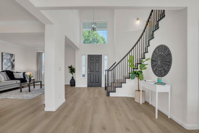 5008 Stonedale Dr, Salida, CA 95368
