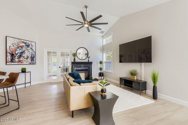 4314 E WHITNEY Lane, Phoenix, AZ 85032