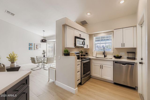 4314 E WHITNEY Lane, Phoenix, AZ 85032