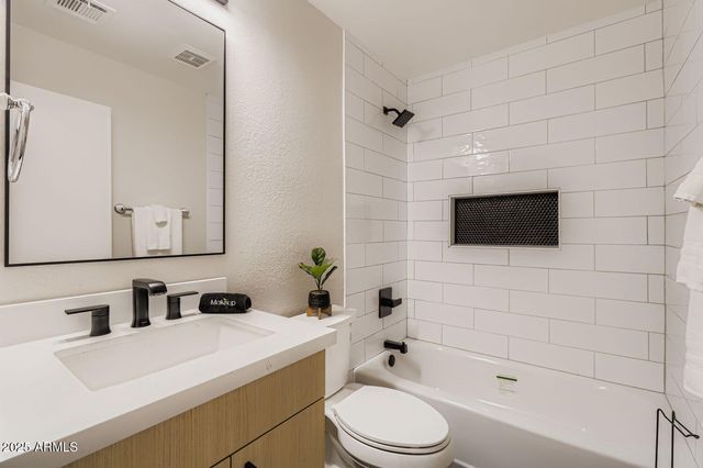 4314 E WHITNEY Lane, Phoenix, AZ 85032