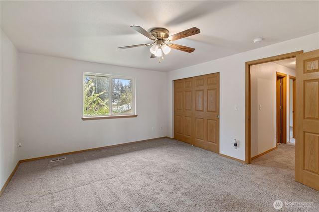 4916 204th Street Ct E, Spanaway, WA 98387