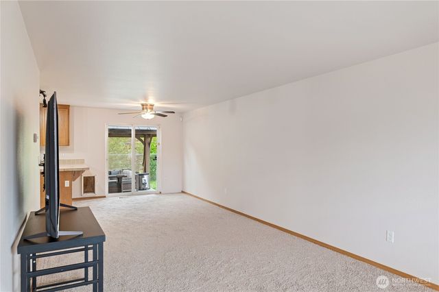 4916 204th Street Ct E, Spanaway, WA 98387