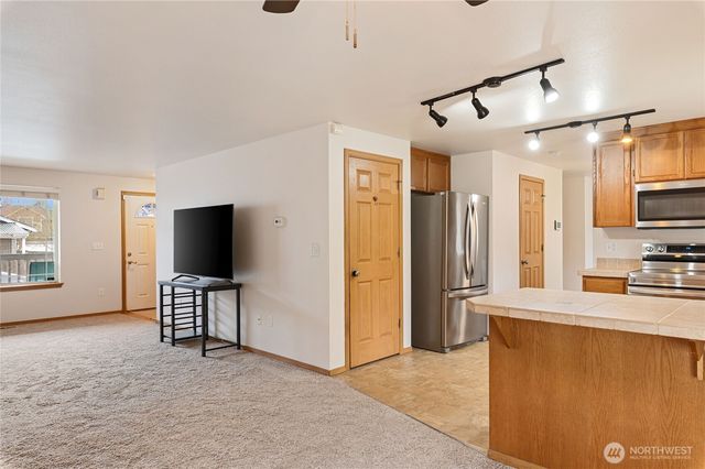 4916 204th Street Ct E, Spanaway, WA 98387